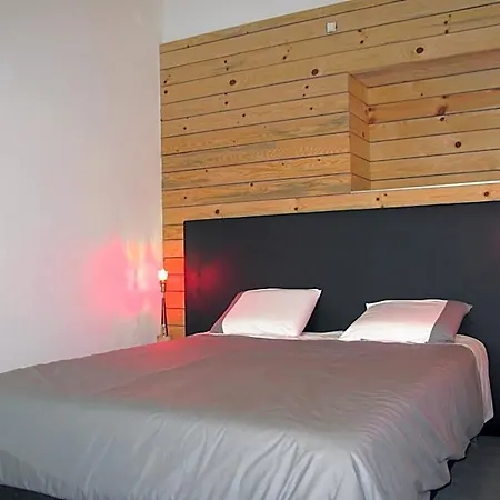 Stone Station Aparthotel Esneux