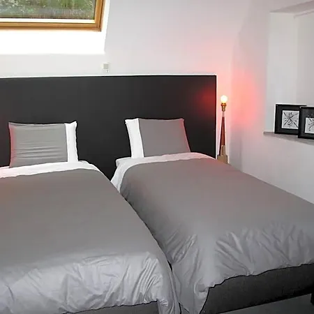 Aparthotel Stone Station